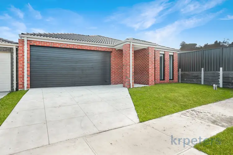 5 Snowbird Promenade, Pakenham VIC 3810