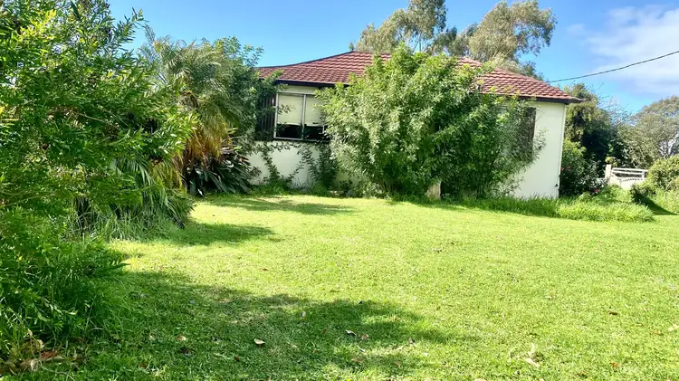8171 South Western Highway, Waroona WA 6215