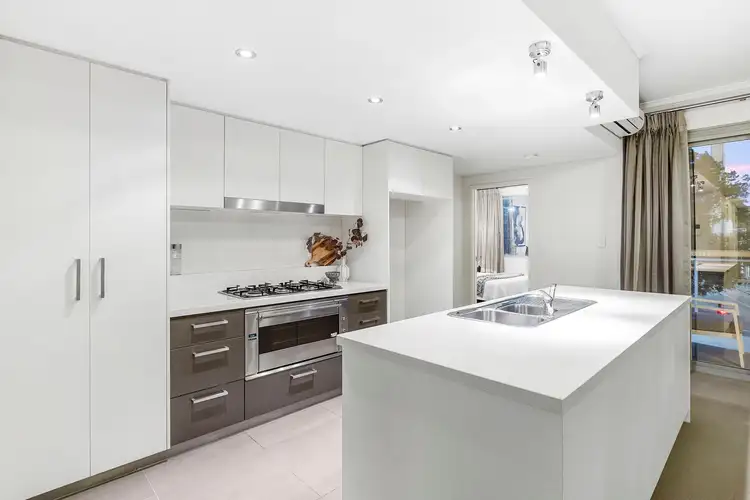 Sixth view of Homely apartment listing, 4/1 Erskine Link, East Perth WA 6004