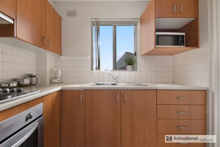 2/111-115 Lambert Street, Bathurst NSW 2795