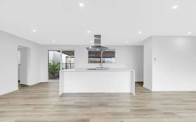 Fifth view of Homely house listing, 8 Viveash Way, Bulgarra WA 6714