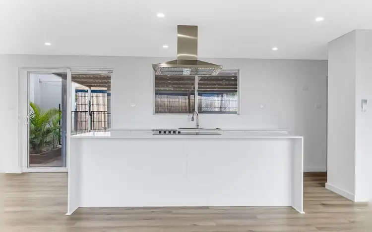 Seventh view of Homely house listing, 8 Viveash Way, Bulgarra WA 6714