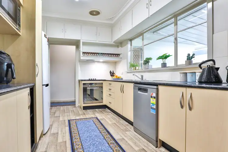 Seventh view of Homely house listing, 92 Hawthorn Grove, Mildura VIC 3500