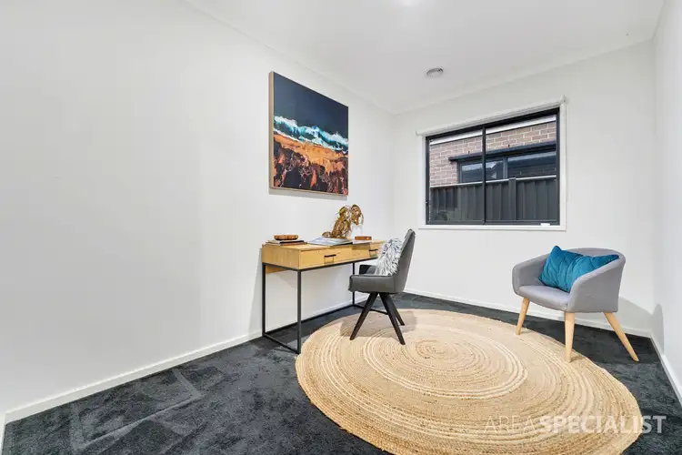 Fifth view of Homely house listing, 4 Hammersmith Way, Cranbourne East VIC 3977