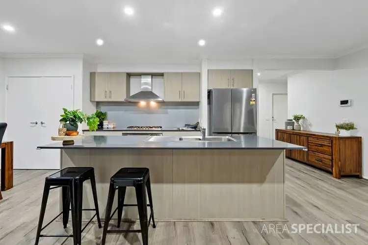 Sixth view of Homely house listing, 4 Hammersmith Way, Cranbourne East VIC 3977