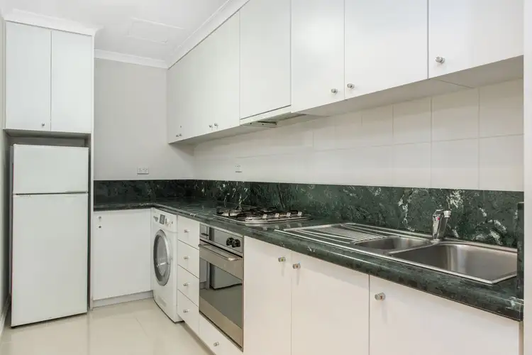 Fourth view of Homely apartment listing, 1707/1 William Street, Melbourne VIC 3000