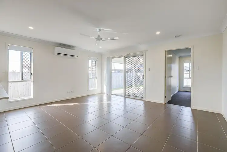 Sixth view of Homely house listing, 2 Hasham Court, Pimpama QLD 4209