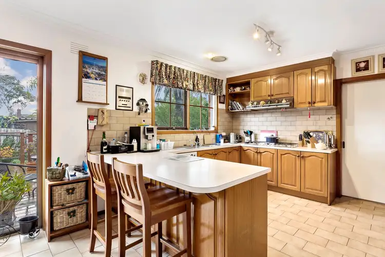 Fourth view of Homely house listing, 8 Baxter Court, Mount Waverley VIC 3149