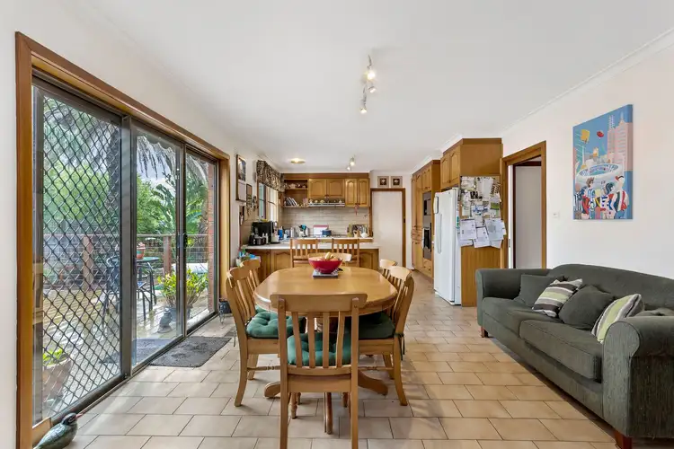 Sixth view of Homely house listing, 8 Baxter Court, Mount Waverley VIC 3149