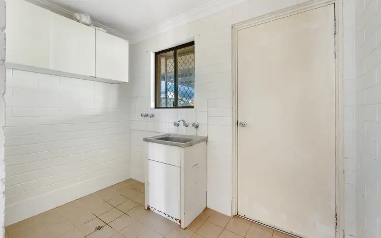 Seventh view of Homely semi-detached listing, 5/26 Pelusey Way, Nickol WA 6714