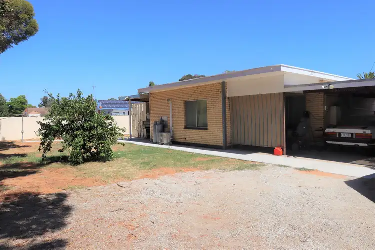 Main view of Homely unit listing, 2/33 Channel Street, Cohuna VIC 3568