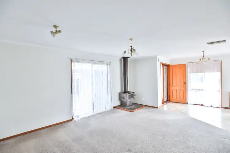 Fifth view of Homely house listing, 9 Wilkie Drive, Irymple VIC 3498