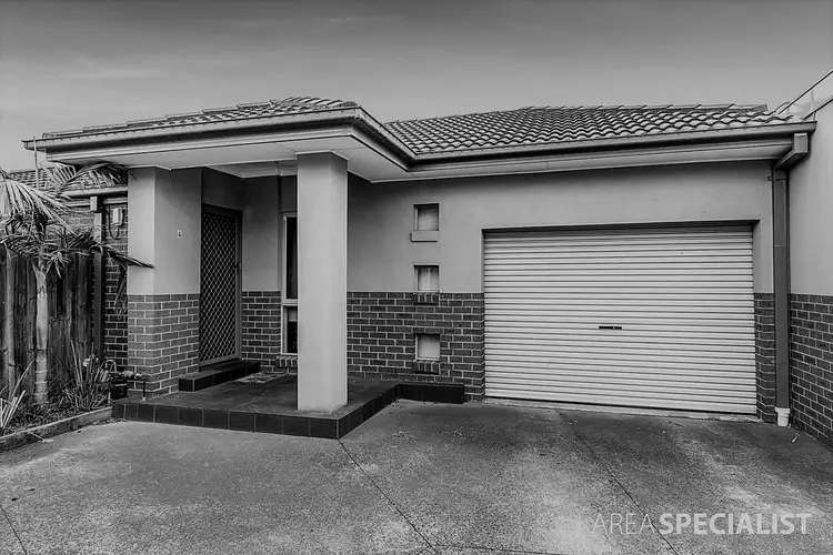 4/71 Lewin Street, Deer Park VIC 3023