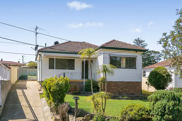 8 Bent Street, Villawood NSW 2163