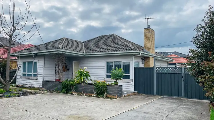 178 Main Road East