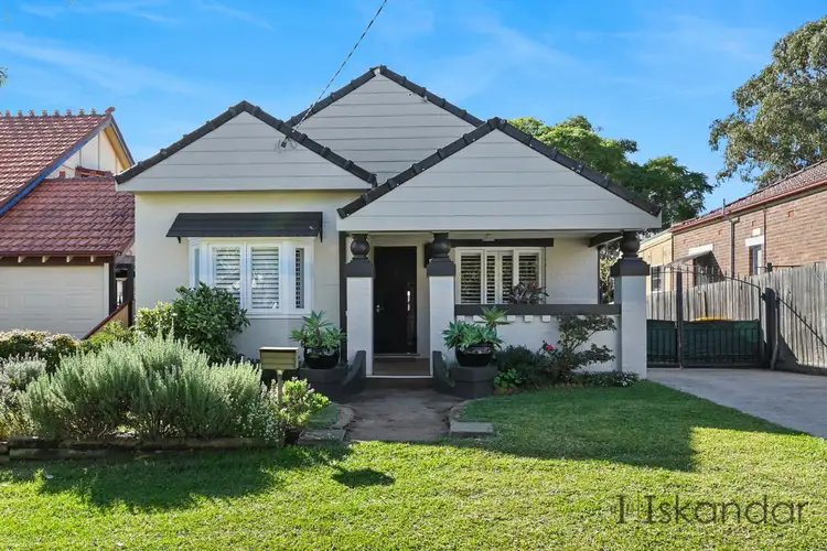 9 Fuller Ave, Earlwood NSW 2206