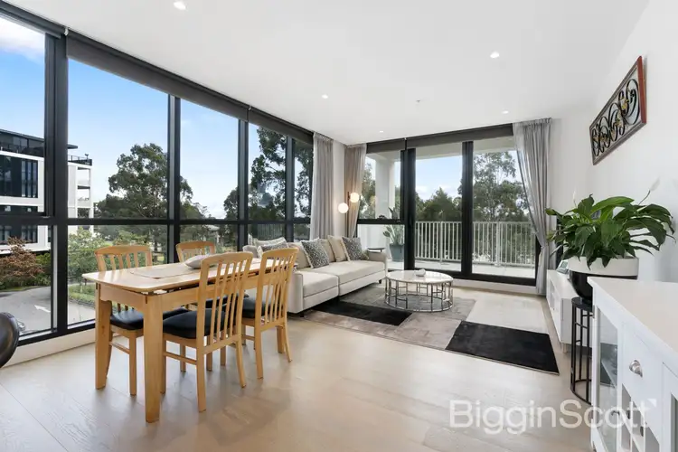 215/65 Stables Circuit, Doncaster VIC 3108
