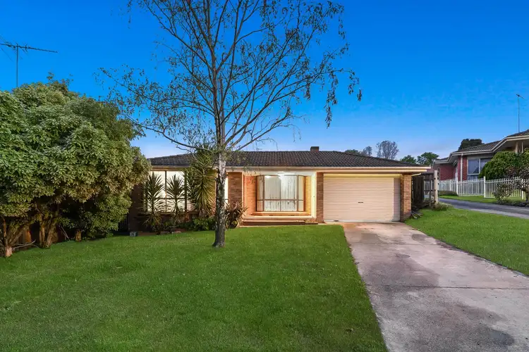 Second view of Homely house listing, 17 Gerard Court, Pakenham VIC 3810