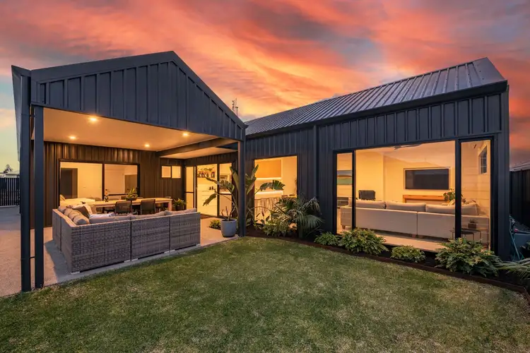 Second view of Homely house listing, 8 Fleetwood Loop, Dunsborough WA 6281