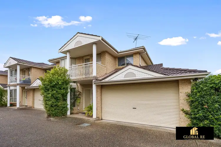 Main view of Homely townhouse listing, 2/9-11 Seaeagle Crescent, Green Valley NSW 2168
