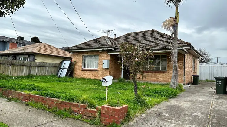 Main view of Homely house listing, 16 Stenhouse Avenue, Brooklyn VIC 3012