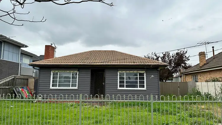Main view of Homely house listing, 18 Stenhouse Avenue, Brooklyn VIC 3012