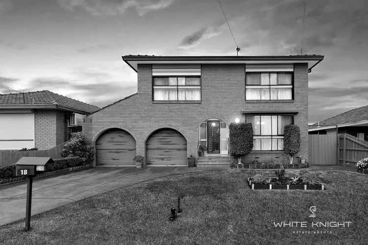 18 Corunna Avenue, St Albans VIC 3021