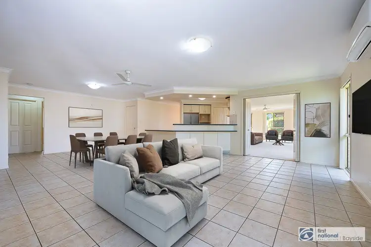 10 Brampton Close, Redland Bay QLD 4165