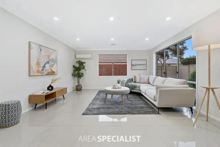 Fourth view of Homely house listing, 19 Edenbrook Circuit, Pakenham VIC 3810