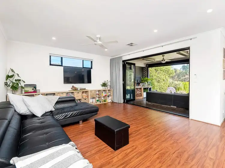 Fourth view of Homely house listing, 19 Durham Ct, Mount Barker SA 5251