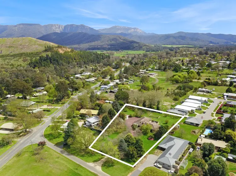 Main view of Homely house listing, 3 Wood Street, Porepunkah VIC 3740