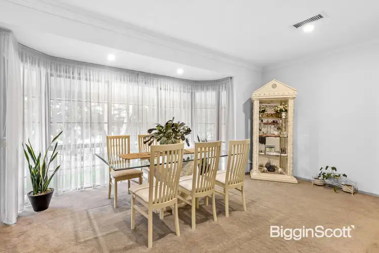 Fifth view of Homely house listing, 2 Swansfield Court, Warrandyte VIC 3113