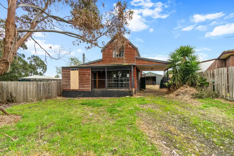 5 Dalpura Court, Churchill VIC 3842