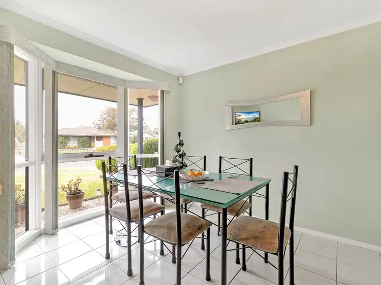 Fourth view of Homely house listing, 2 Amott Court, Aspendale Gardens VIC 3195