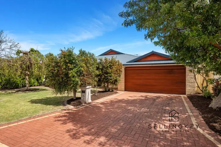 18 Bramdean Crescent, Canning Vale WA 6155