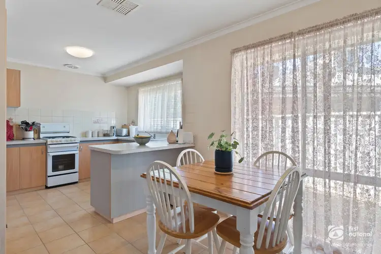 Fifth view of Homely house listing, 8 Hedley Court, White Hills VIC 3550