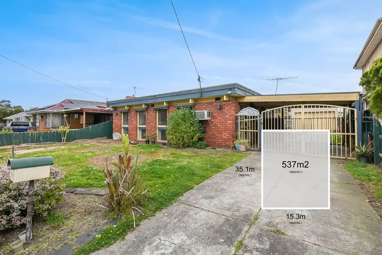 Second view of Homely house listing, 8 Bellarine Court, Keysborough VIC 3173