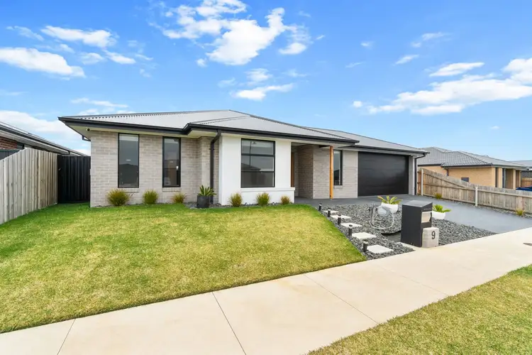 Sixth view of Homely other listing, 9 Madsen Avenue, Traralgon VIC 3844