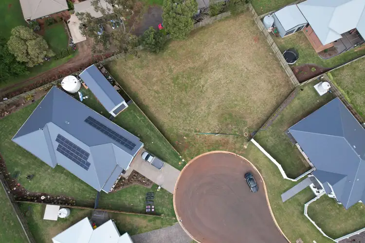 6 Rasmussen Court, Kleinton QLD 4352