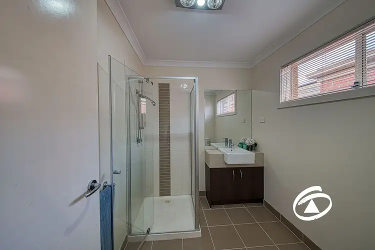 Fourth view of Homely house listing, 3 Cranbrook Circuit, Officer VIC 3809