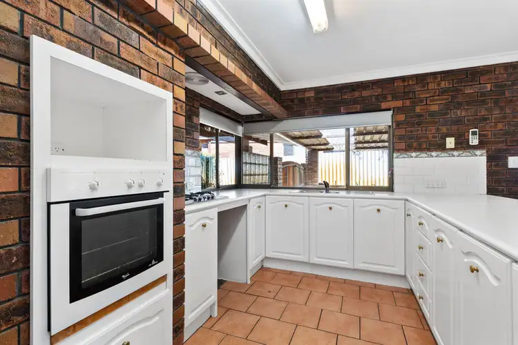 Sixth view of Homely house listing, 29 Swallow Drive, Yangebup WA 6164