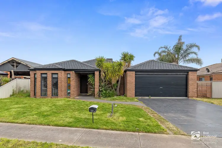 8 Lorikeet Avenue, Epsom VIC 3551