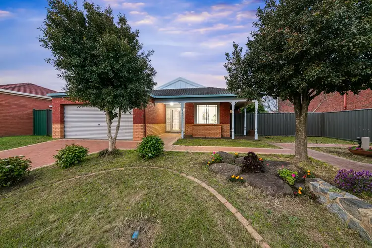 238 Westwood Drive, Burnside VIC 3023