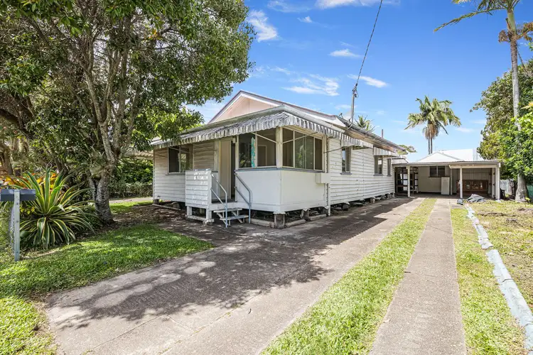 4 Fourth Avenue, Bongaree QLD 4507