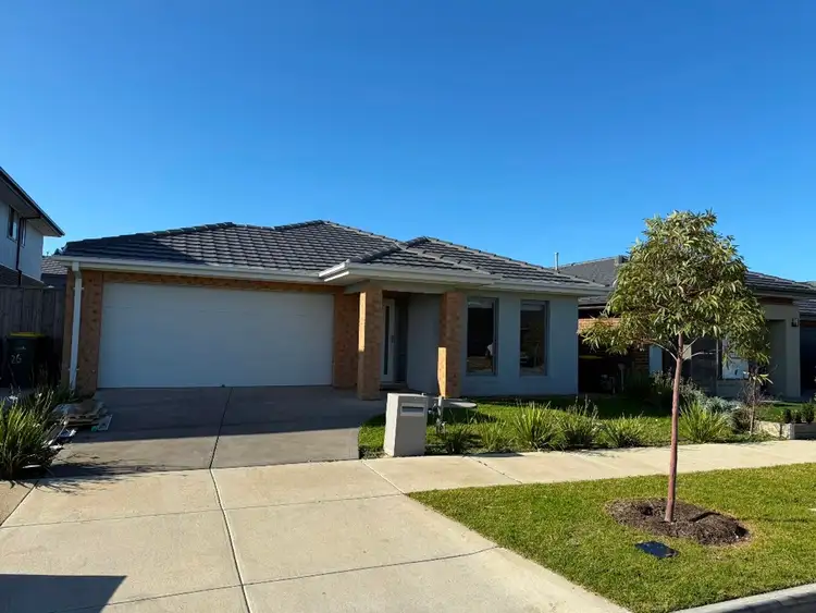 24 Ingalls Road, Mambourin VIC 3024
