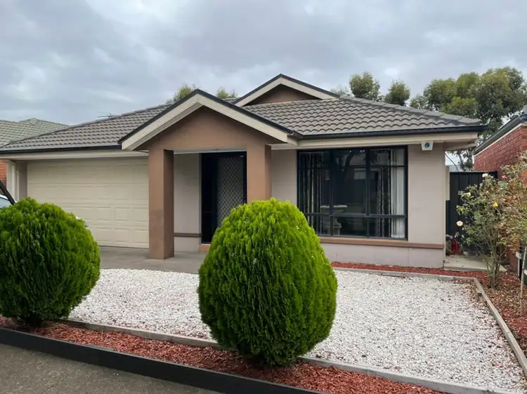 Second view of Homely house listing, 9 Gosford Gardens, Derrimut VIC 3026