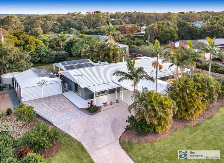 11 Azalea Street, Redland Bay QLD 4165