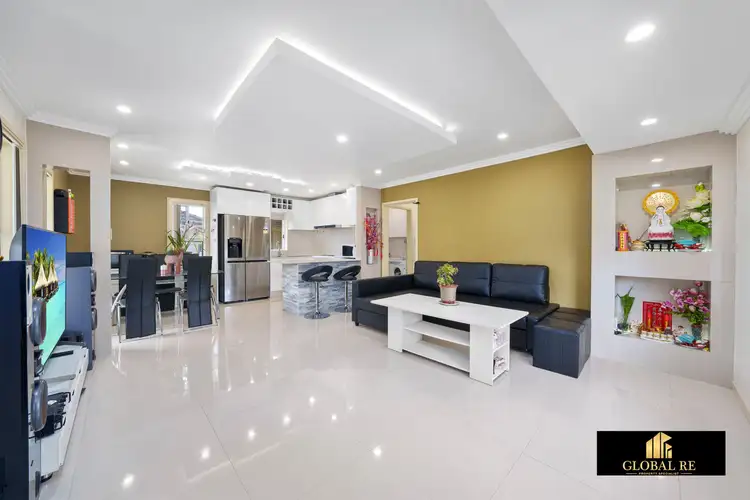 Second view of Homely house listing, 30 Guthega Crescent, Heckenberg NSW 2168
