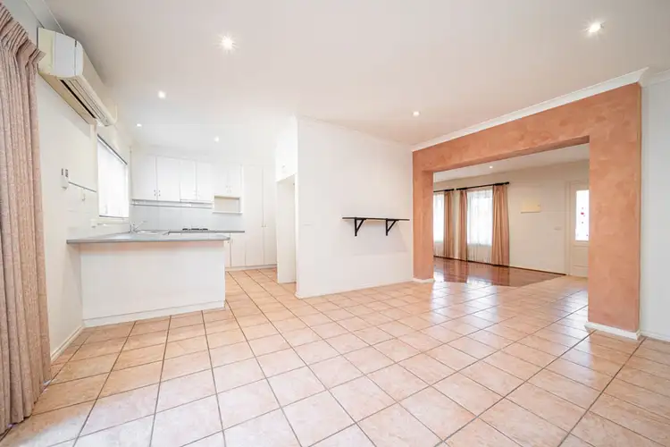 Fifth view of Homely townhouse listing, 3/221 Wade Avenue, Mildura VIC 3500