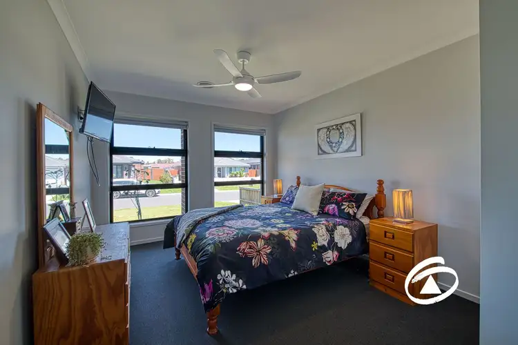 Sixth view of Homely house listing, 4 Camellia Drive, Bunyip VIC 3815